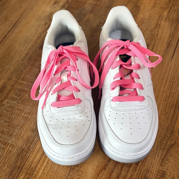 Nike Air Force 1 lotus flower limited edition shoes size 7.5 women or 5.5 Youth - Picture 4 of 15